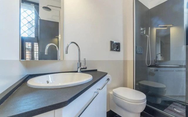 Monti Stunning Apartment with Terrace