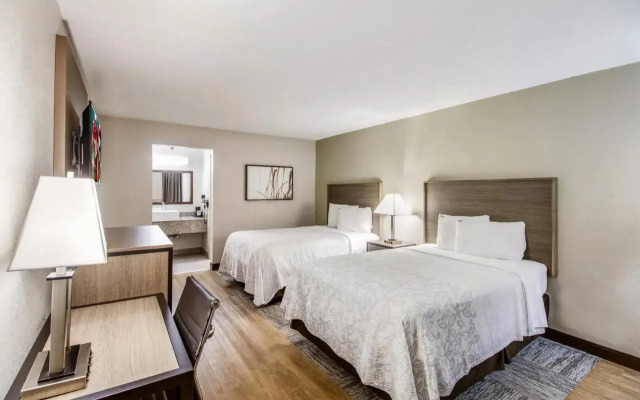 Red Roof Inn PLUS+ Dallas – Addison
