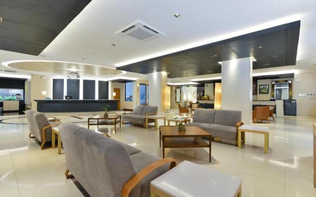 Royal View Resort