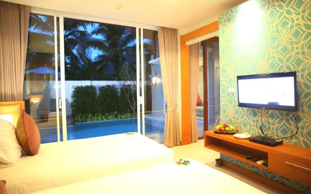 Apsara Beachfront Resort Hotel and Villa 