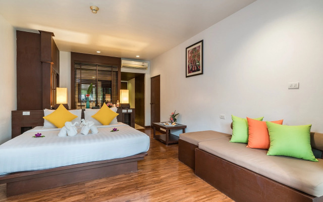 The Briza Beach Resort Khaolak