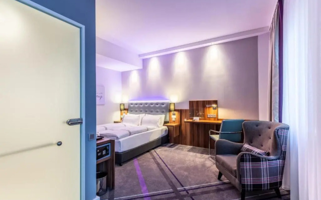 Premier Inn Duesseldorf City Centre Hotel