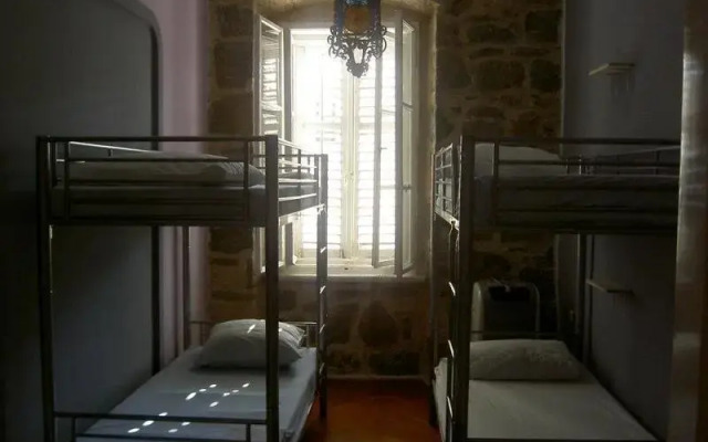 Hostel Ana