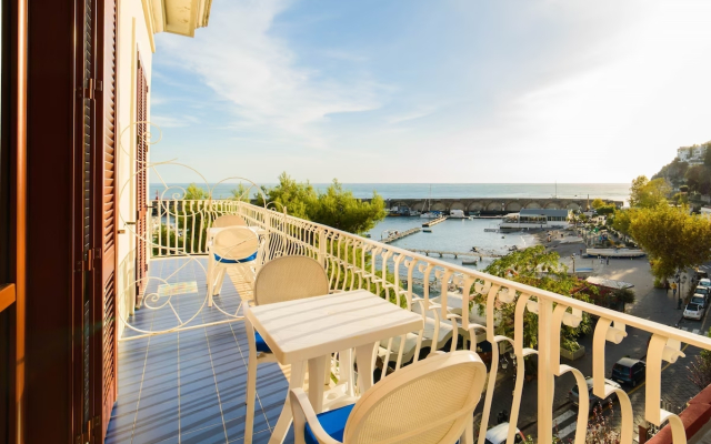 Hotel La Bussola