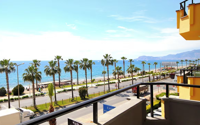 Gold Twins Boutique Hotel