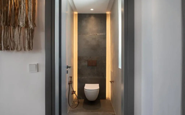 Kosmitis Suites & Villas