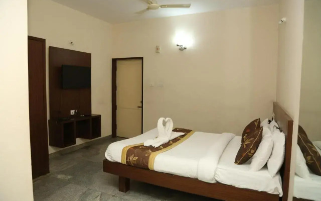 Soundarya Hotel