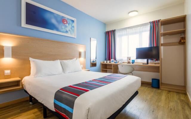Travelodge Barcelona Fira Hotel