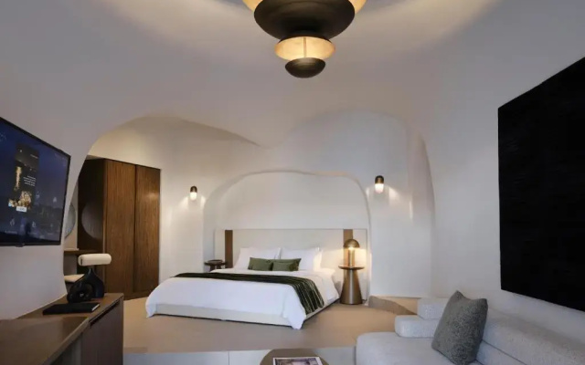 Andronis Luxury Suites