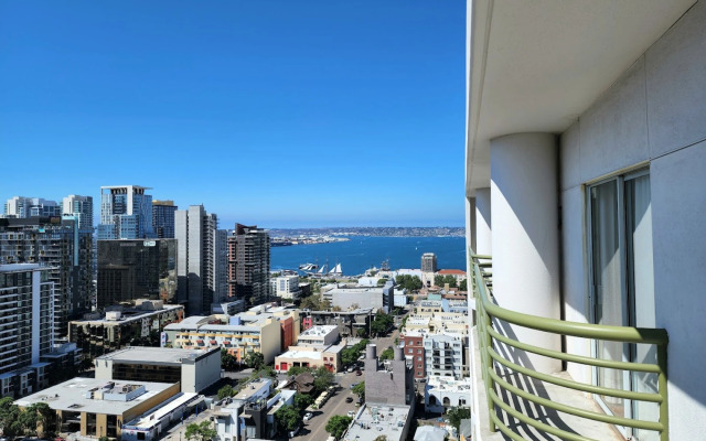 Courtyard by Marriott San Diego Downtown Little Italy