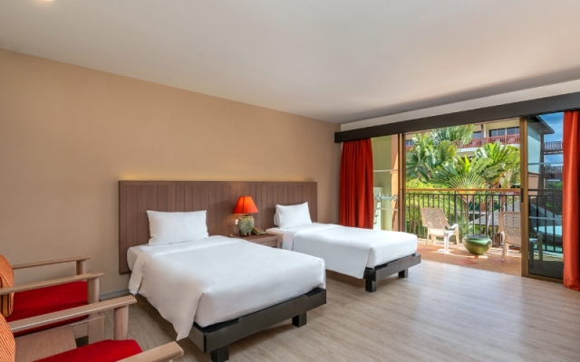 Kata Sea Breeze Resort