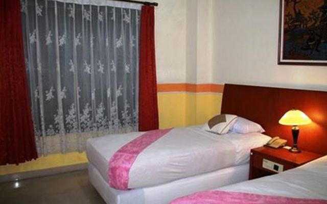 New Siliwangi Hotel & Restaurant