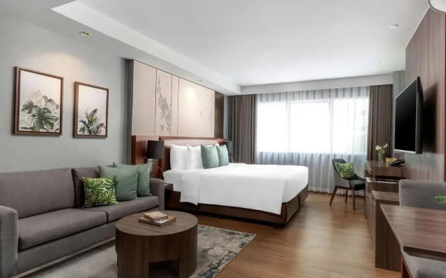 Novotel Living Bangkok Sukhumvit Legacy