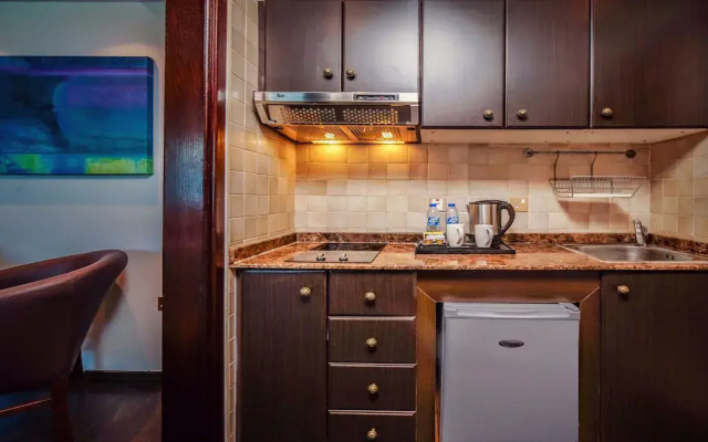 First Central Hotel Suites