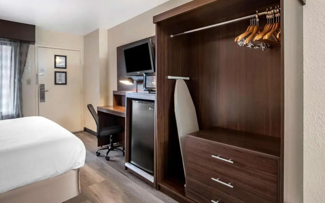 Best Western Salisbury Plaza