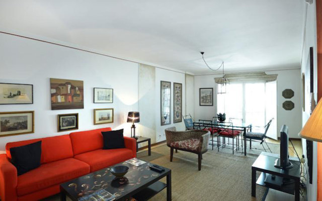 Alfama Modern Two-Bedroom Apartment w/ River View and Parking - by LU Holidays