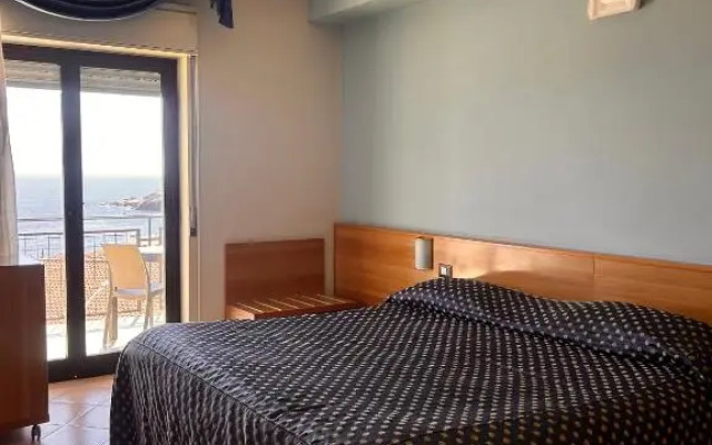 Albergo Lachea