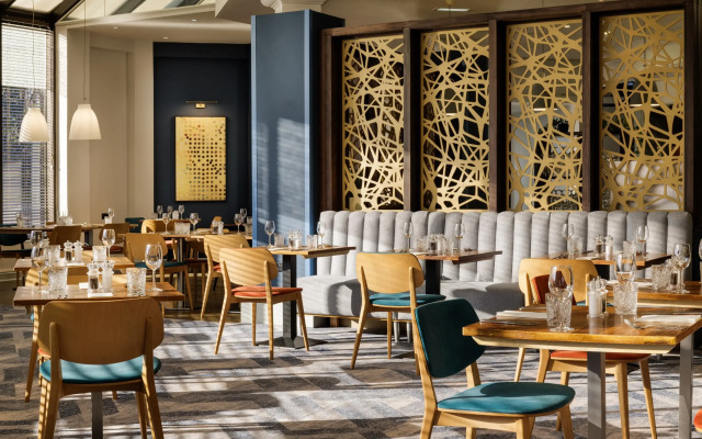 DoubleTree by Hilton Manchester Airport