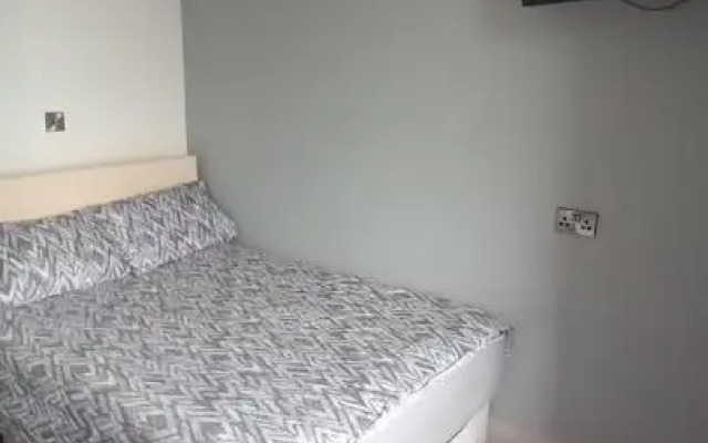 Maid Of Erin Guesthouse