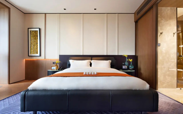 DeRUCCI Hotel (DongGuan BinJiang Stadium Station)