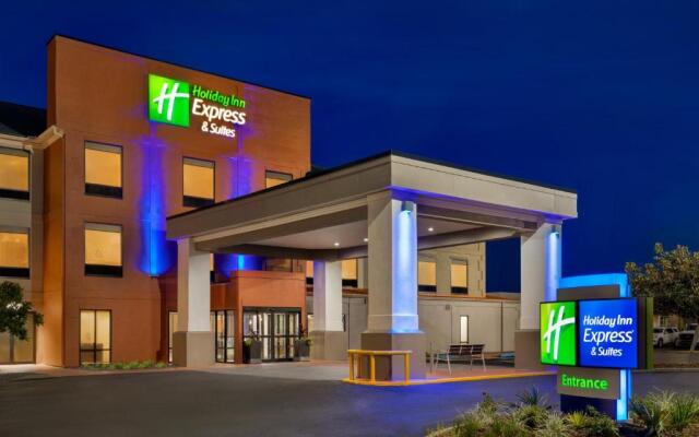 Holiday Inn Express & Suites Opelousas, an IHG Hotel