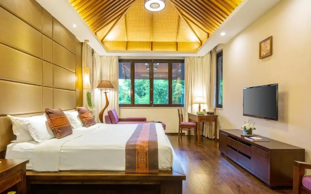 Yalong Bay Villas & Spa
