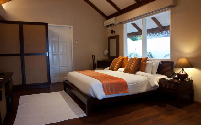 Vakarufalhi Island Resort & Spa