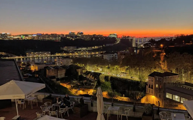 Vilar Oporto Hotel