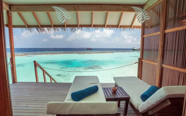 Vakarufalhi Island Resort & Spa