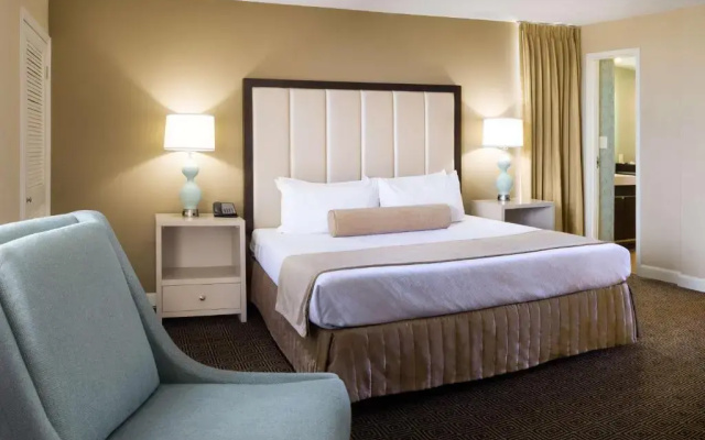 DoubleTree by Hilton Hotel Jacksonville Riverfront