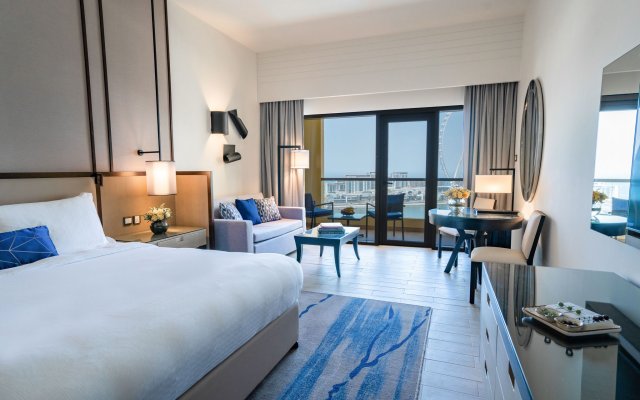 Amwaj Rotana, Jumeirah Beach