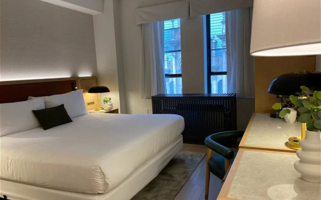 Aura Hotel Times Square