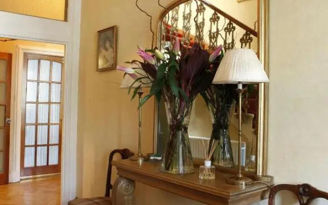 Abbotsford Guest House
