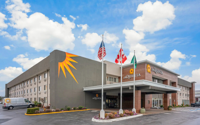 La Quinta Inn & Suites by Wyndham Seattle Federal Way