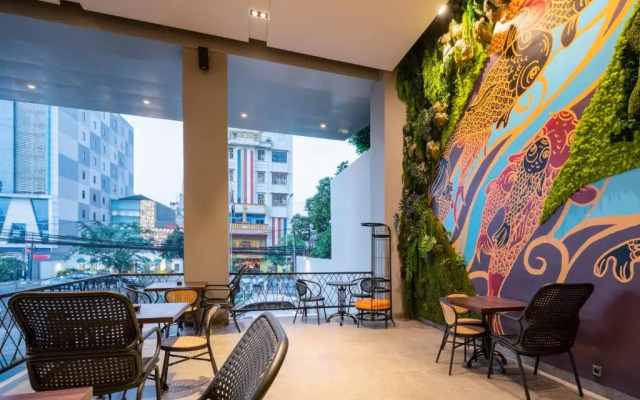 Luminor Hotel Legian Seminyak - Bali