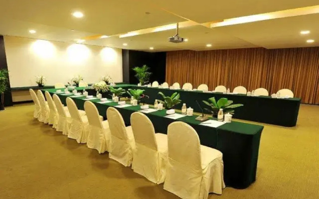 Liyang Hentique Resort & Spa Villa