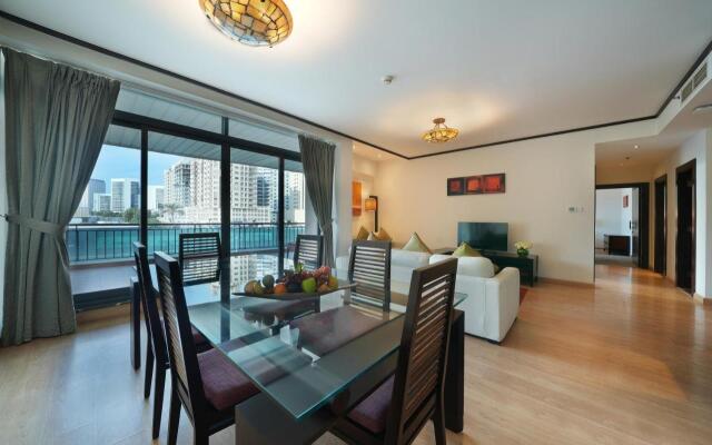 Park Apartments Dubai, an Edge by Rotana Hotel