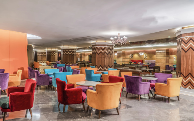 Royal Taj Mahal - All Inclusive