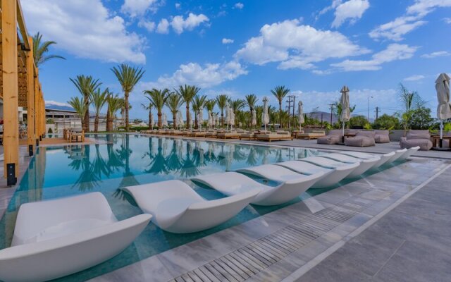 Georgioupolis Suites
