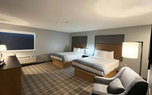 AmericInn by Wyndham Marshfield