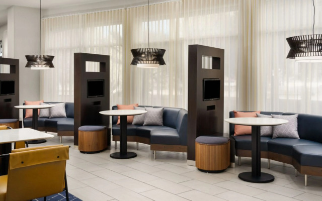 Courtyard by Marriott Sunnyvale Silicon Valley