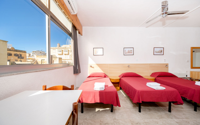 Alborada Aparthotel