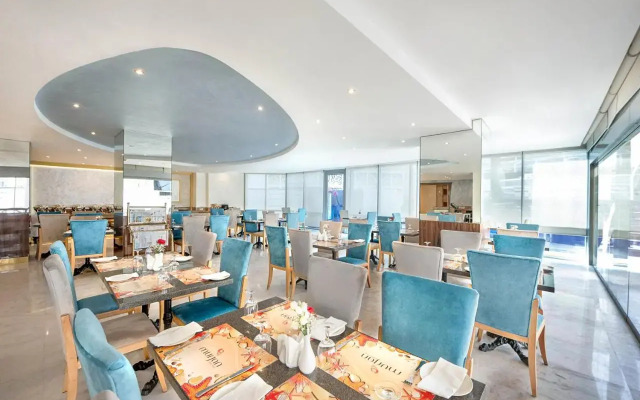 Social Hotel