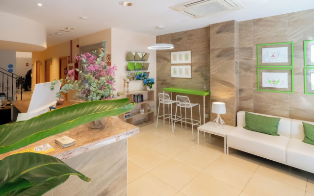 Hotel La City Mercado