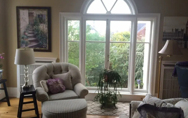 The Villa Bed & Breakfast - Adults Only