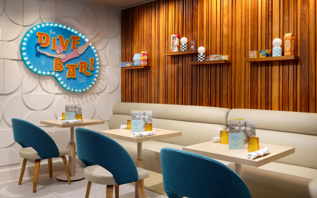 Hotel Continental Miami Beach, Tapestry Collection by Hilton