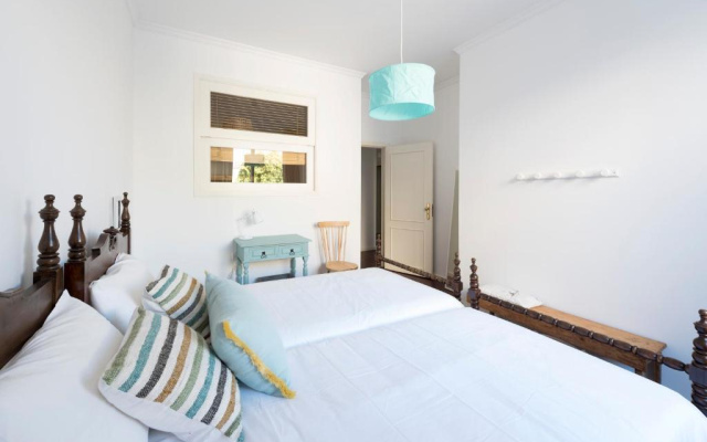 LovelyStay - Porto Beach Apartment