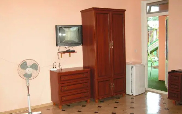 Guest house Yuranik