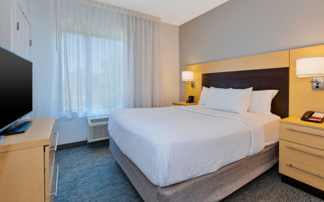 TownePlace Suites by Marriott Nashville Airport