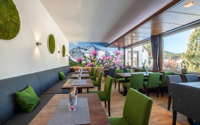 Hotel Olympia & Herbs